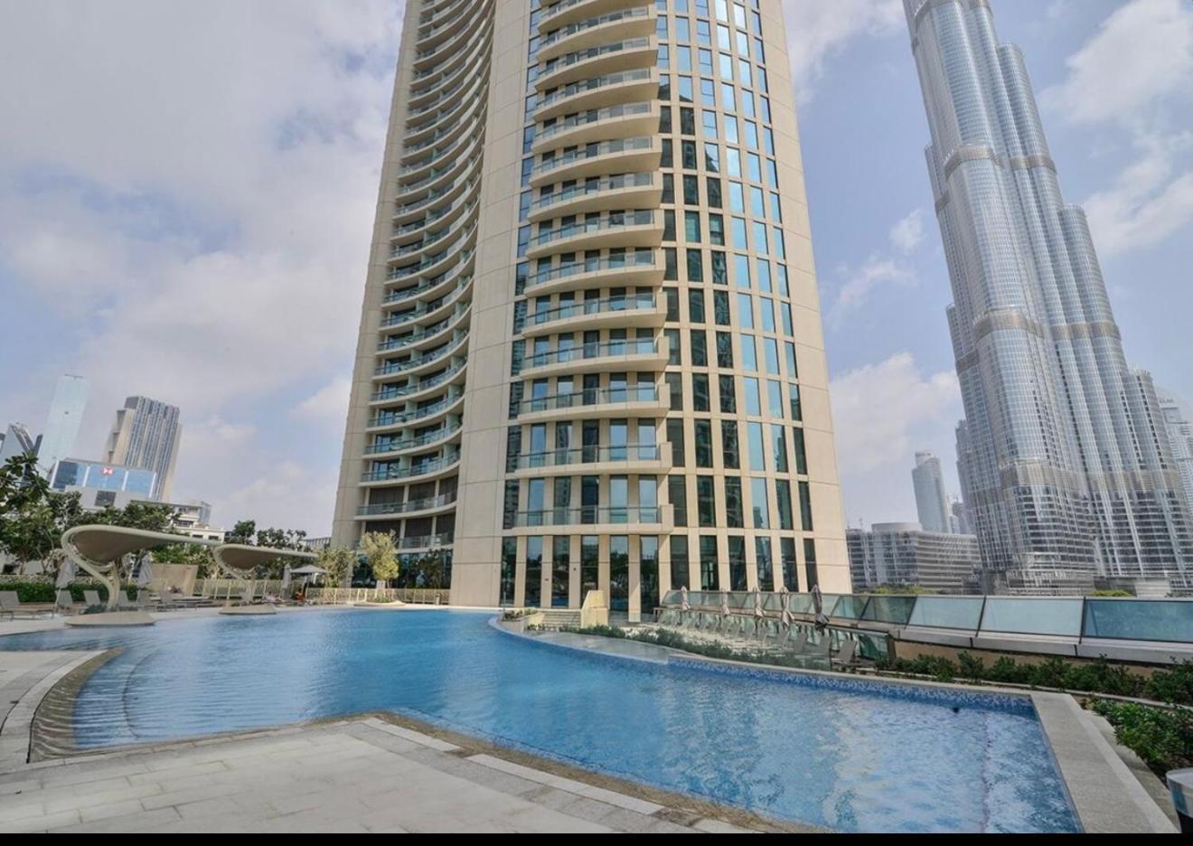 Elite Class 2br Luxe Burj Khalifa View Big Living *