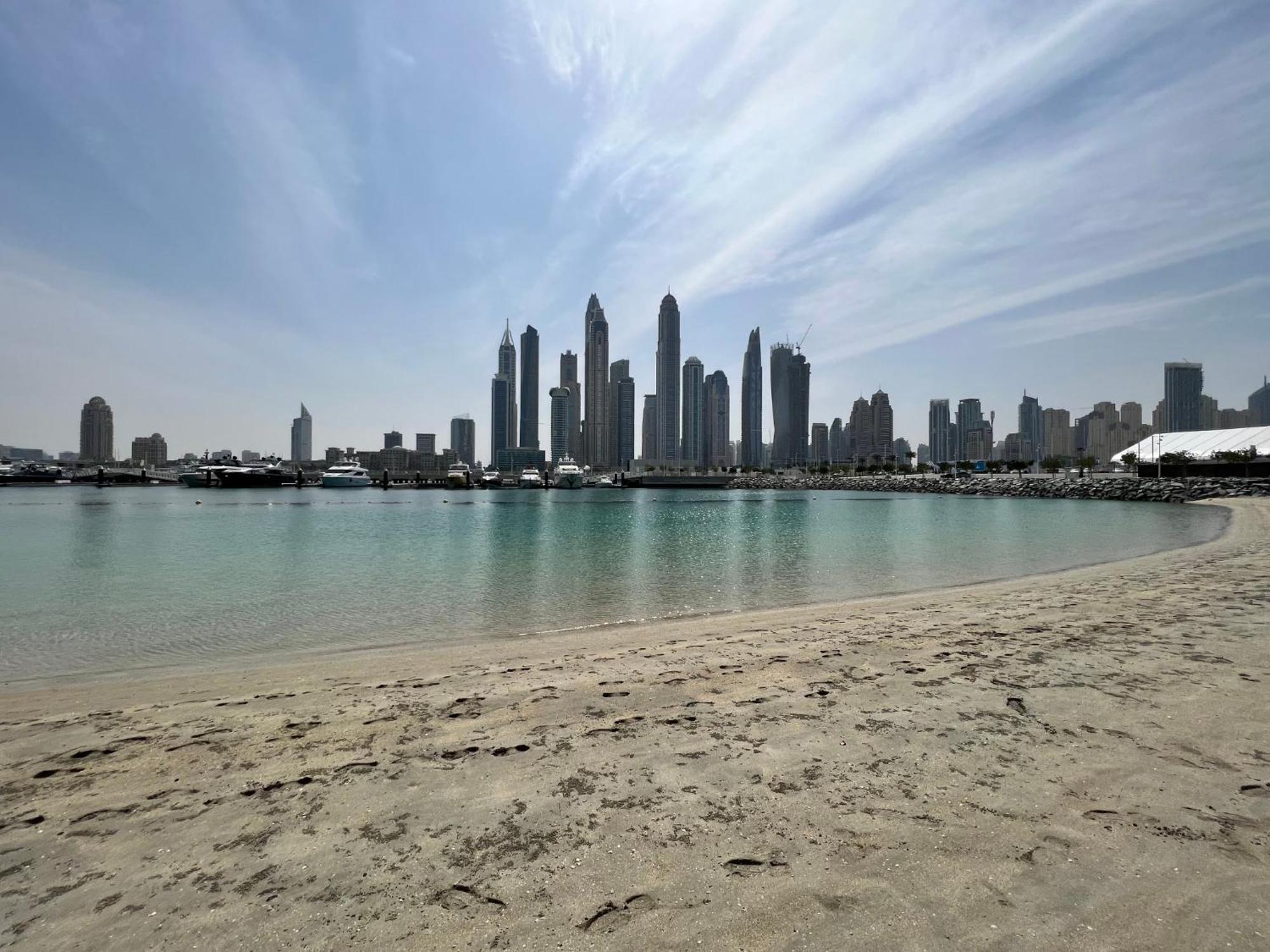 Sunrise Bay Tower 1 - Beachfront Unit With Access