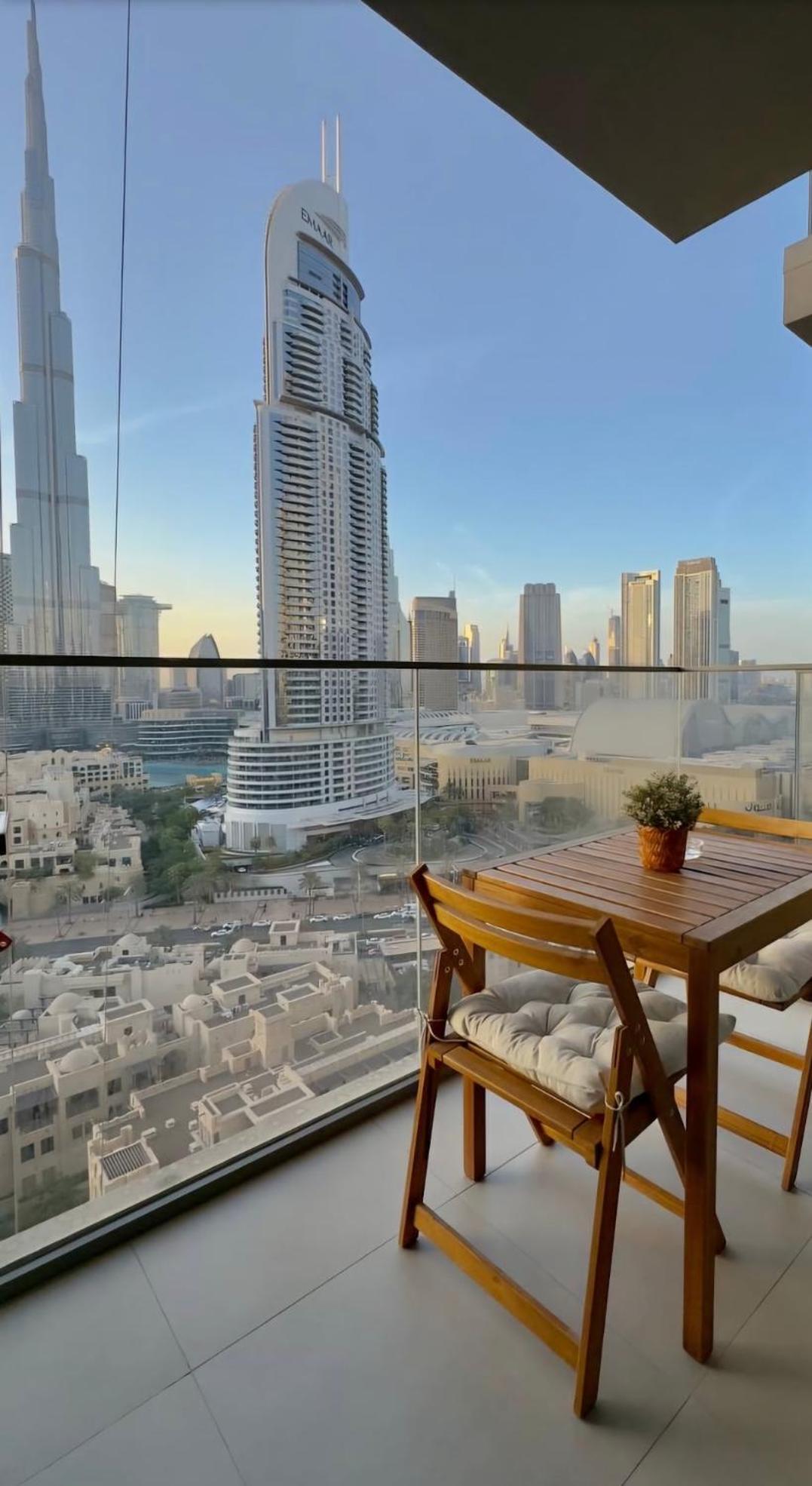 Burj Royale 2-bedroom With The Burj Khalifa View Apartamento Dubái
