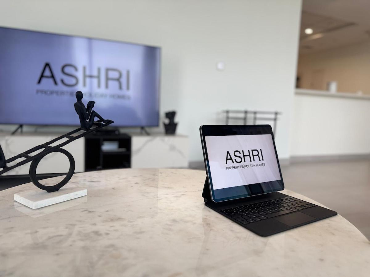 Ashri Luxe Spacious Near Metro, Frame Apartamento Dubai
