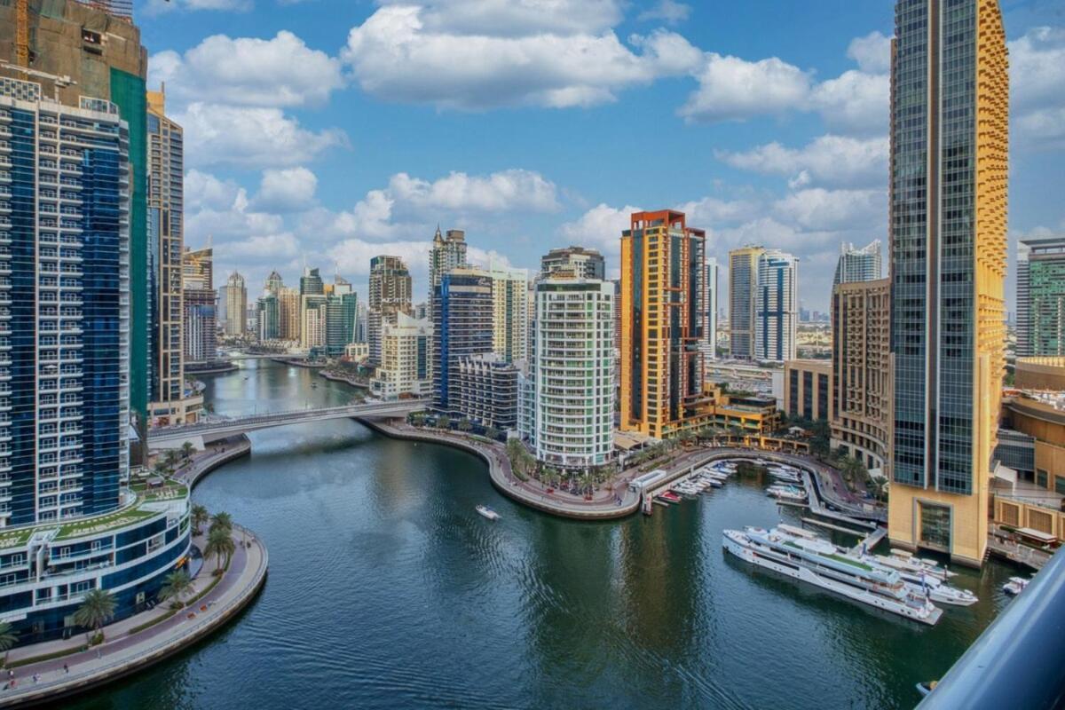 Appartement Waterfront Marina Views Sleeps 4 Near & Mall