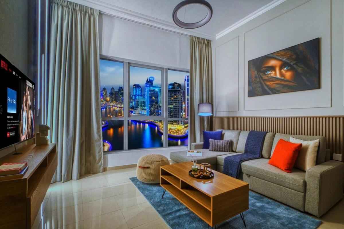 Waterfront Marina Views Sleeps 4 Near & Mall Dubaï