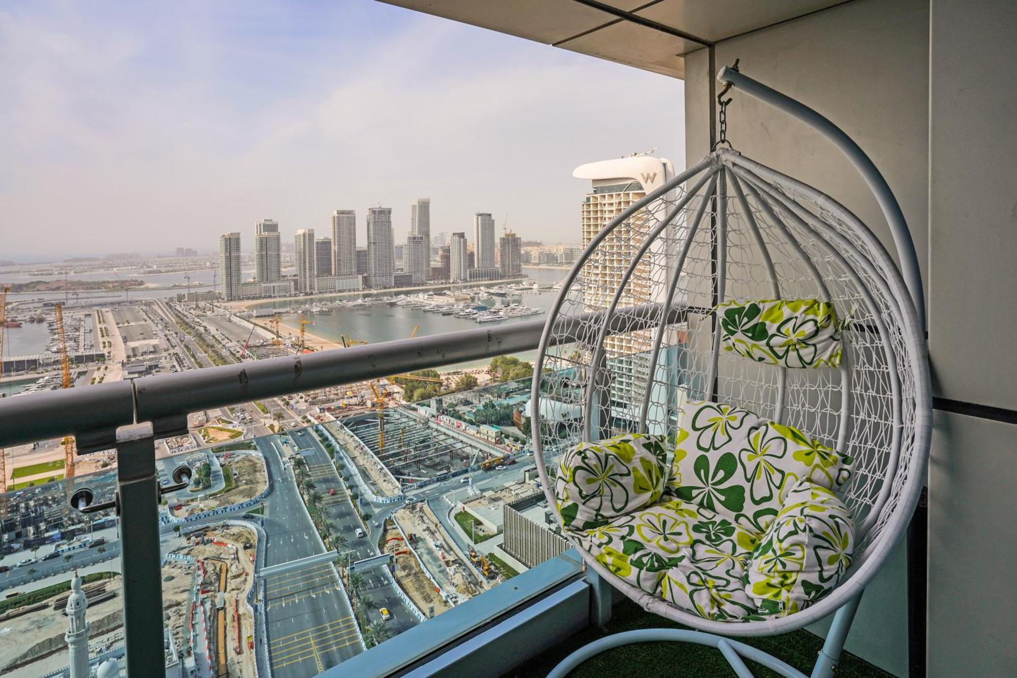 28- Affortable Cozy Living, Work Friendly, Longer Stays Next To Tram Dubai