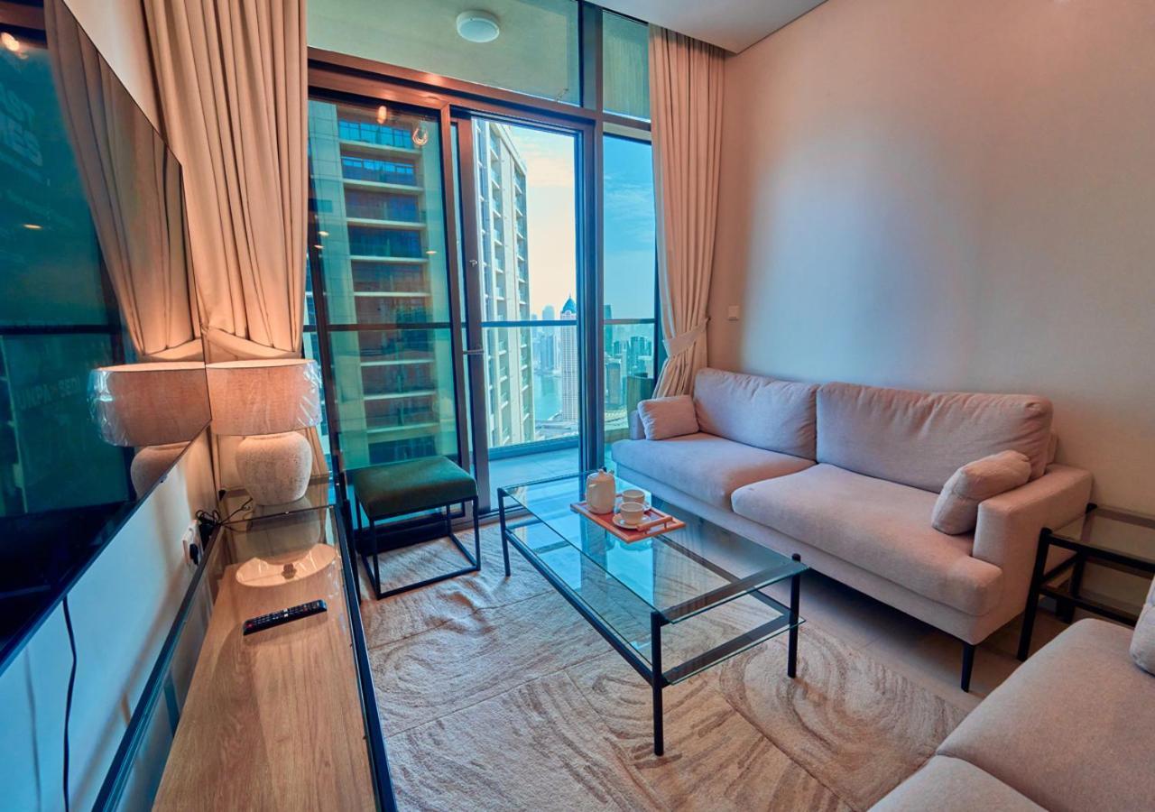 Stylish 2Br Suite In Aykon City With Pool & Gym Access * Dubaï