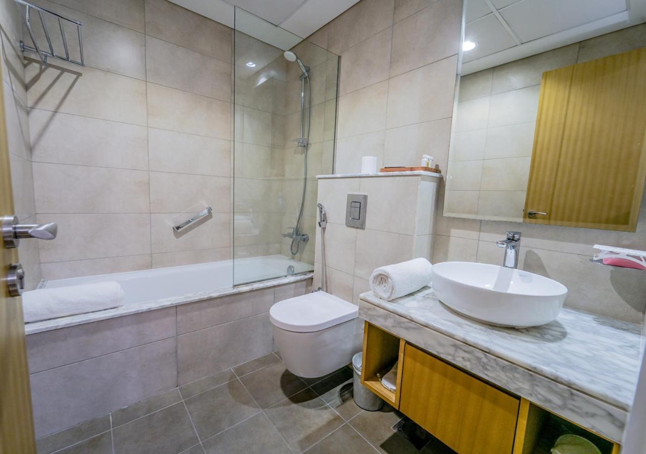 Stylish 2Br Suite In Aykon City With Pool & Gym Access Appartement