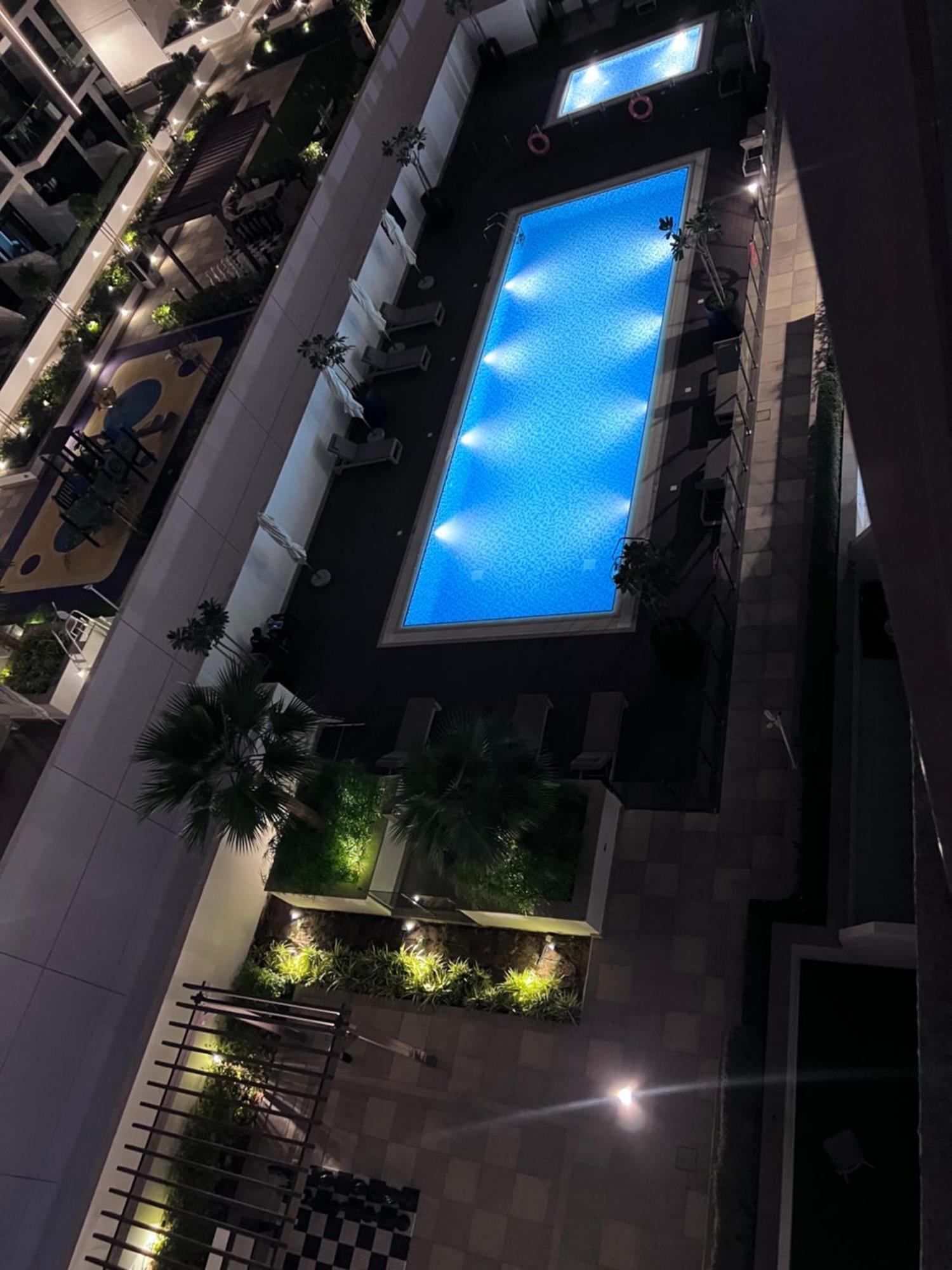 Apartamento In Azizi Riviera Dubái