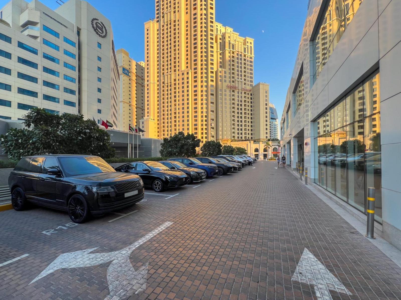Private Access - Stunning Sea View - Perfect Location At Jbr * Dubai
