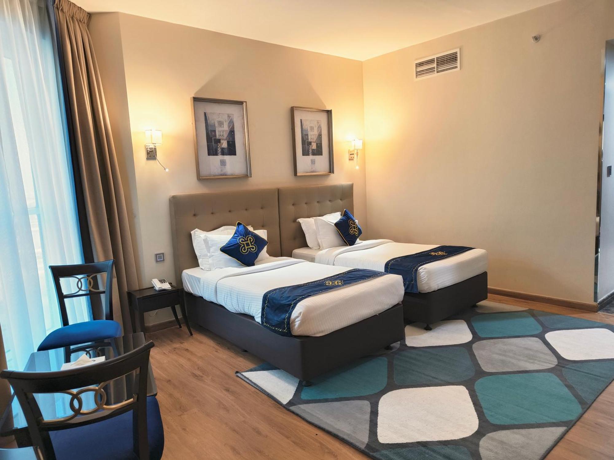 Seven Seas Dubai