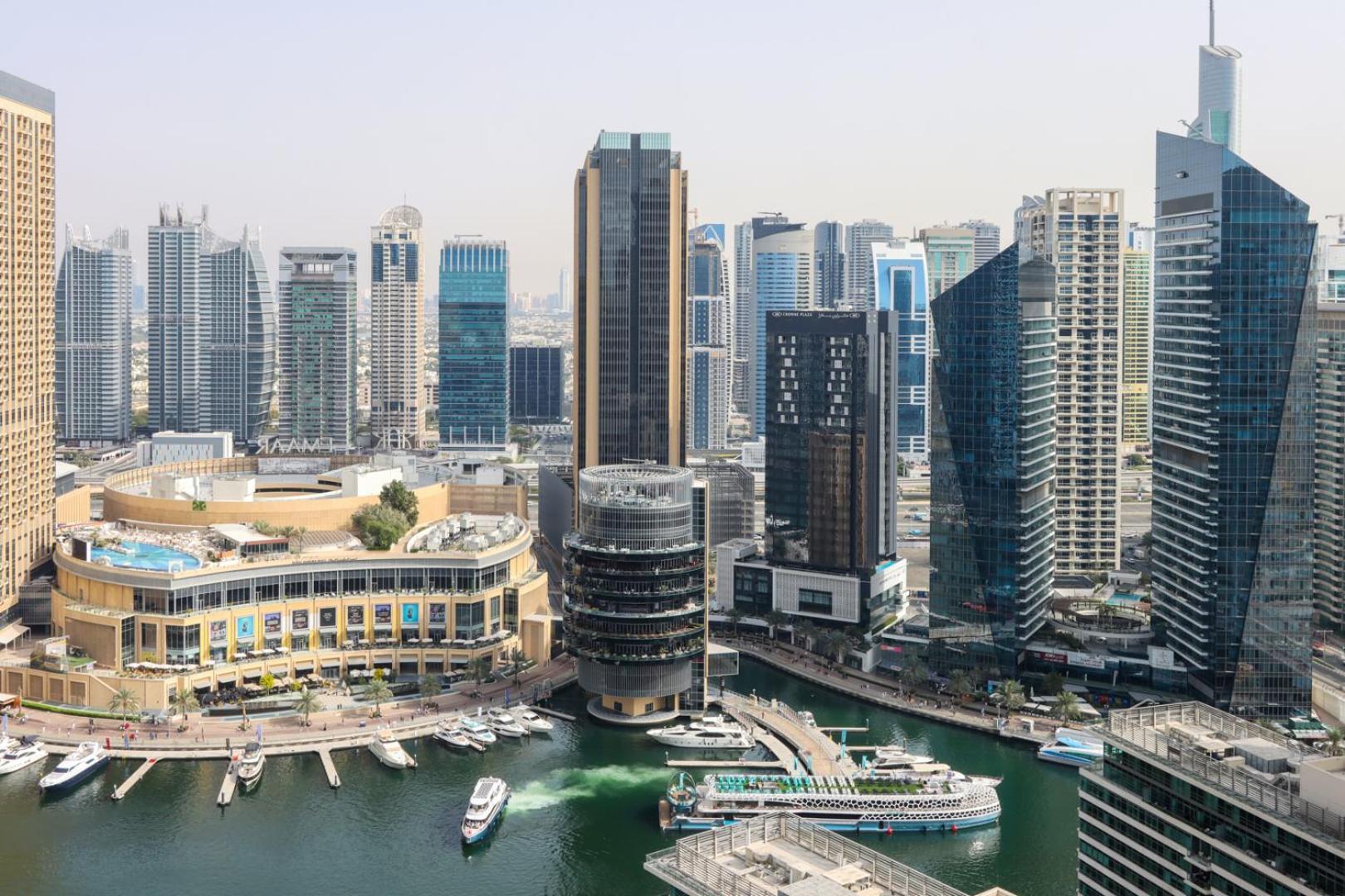 Appartement Livbnb - Upgraded 1bhk With Stunning Marina Views Dubaï