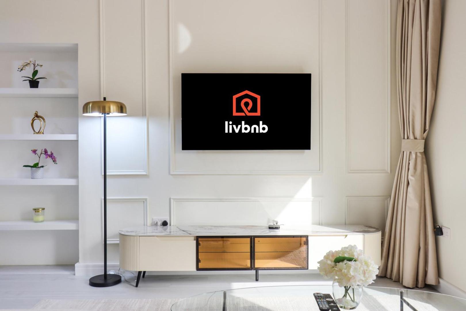 Livbnb - Upgraded 1bhk With Stunning Marina Views Appartement Dubaï