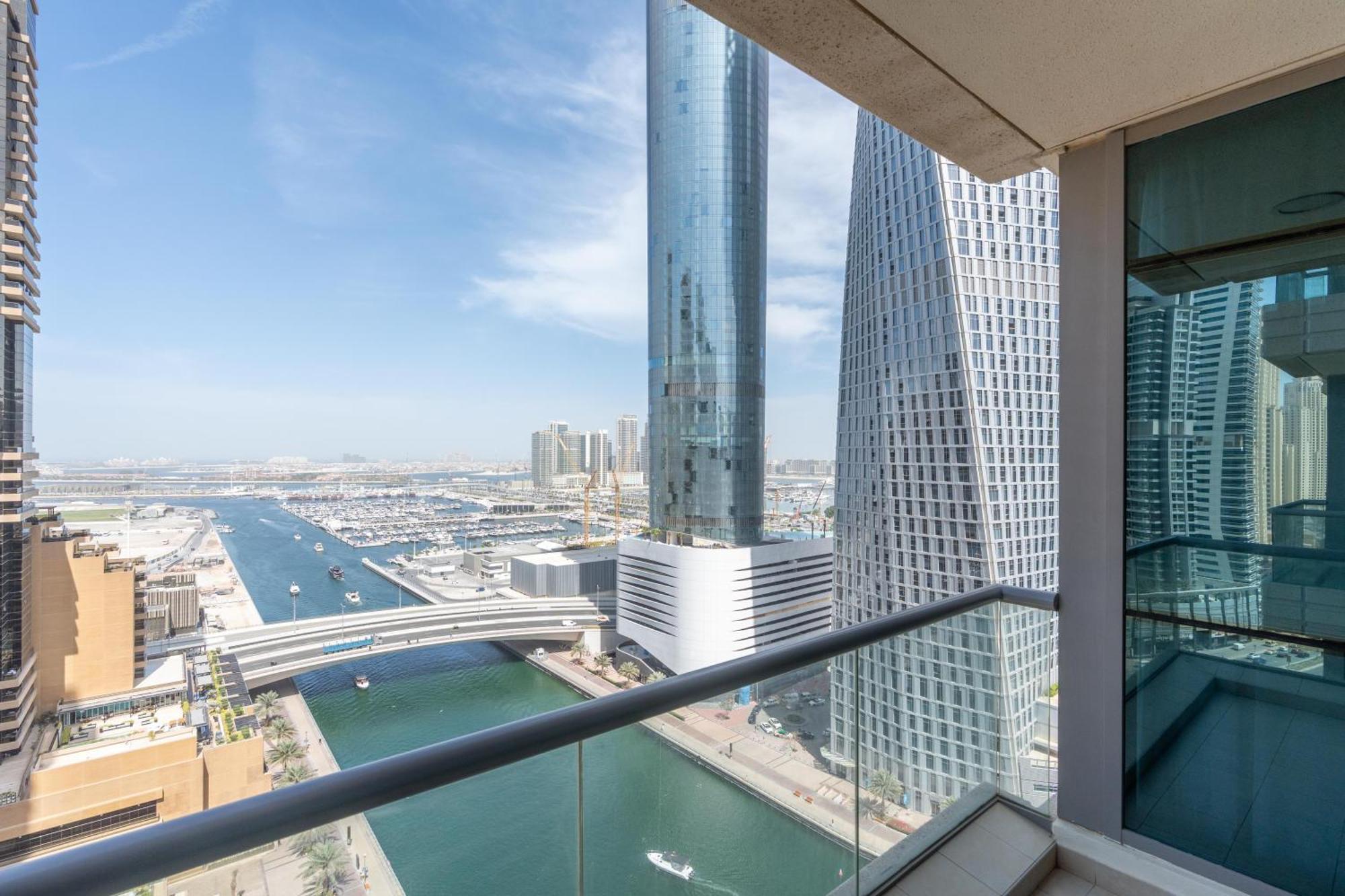 Lägenhet Vacay Lettings - 2bhk With Marina View Dubai