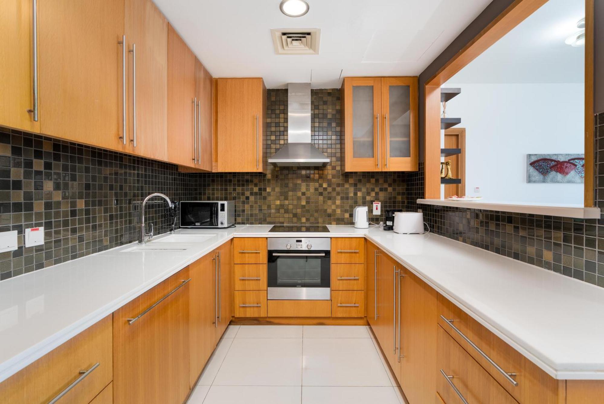 Vacay Lettings - 2bhk With Marina View Lägenhet