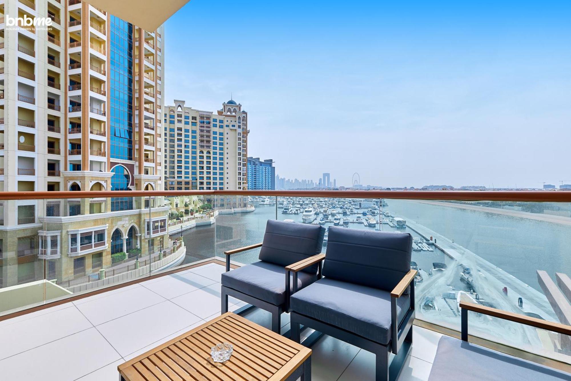 Bnbmehomes - Palm Views Dubai