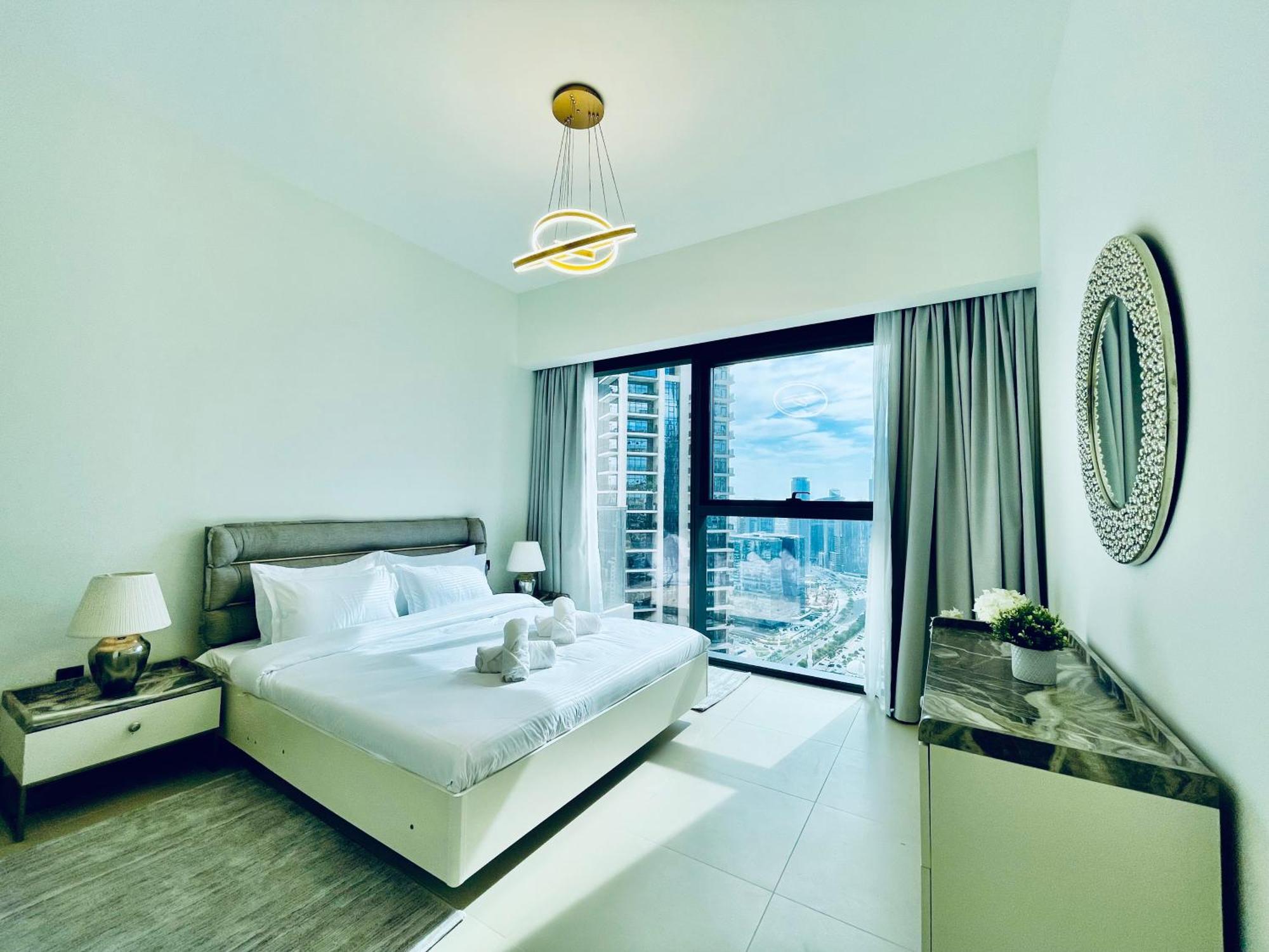 Majestic Act 2bedroom Boulevard View Dubái