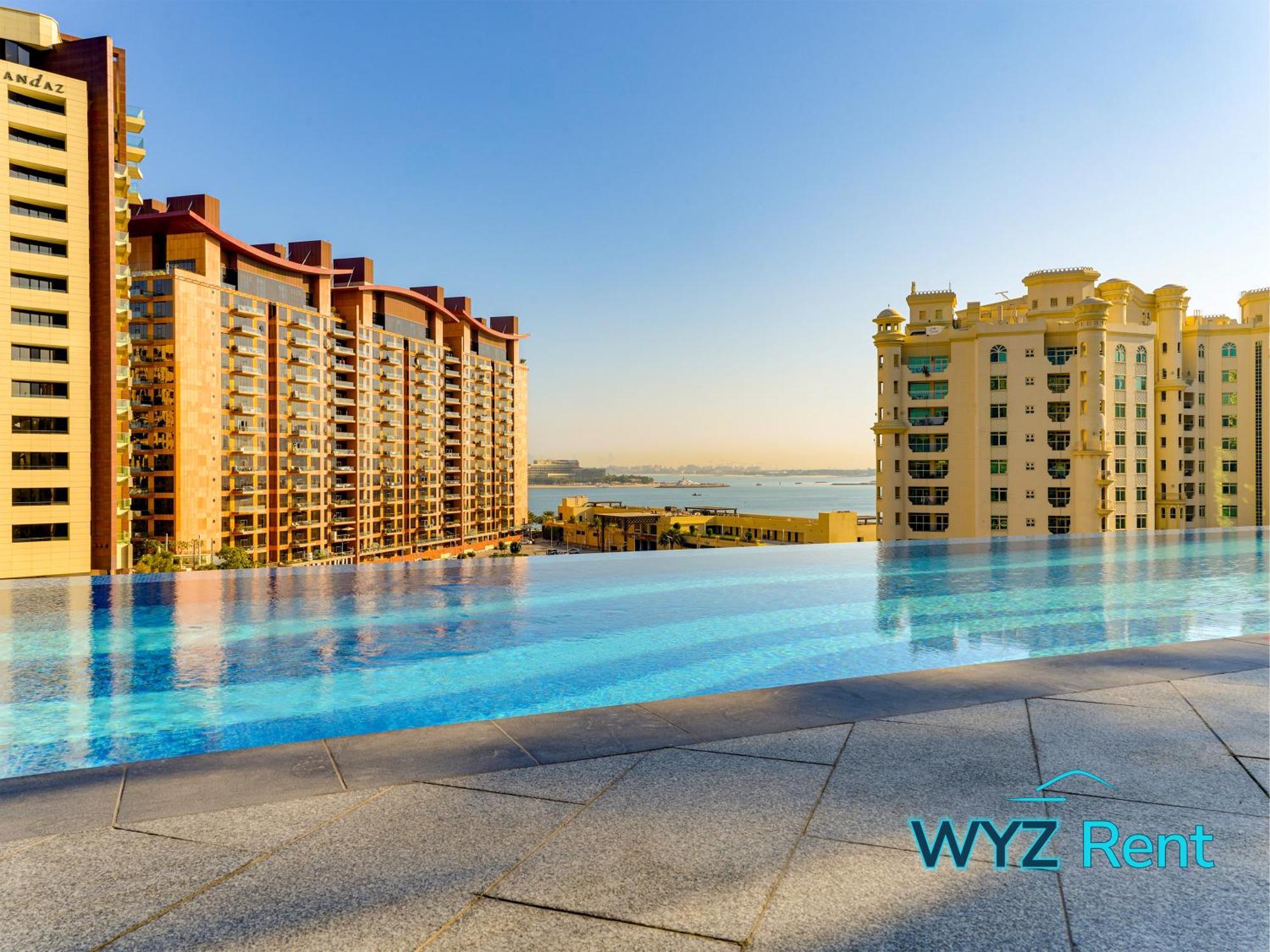 Opulent In Palm Tower With Sea View Appartement *