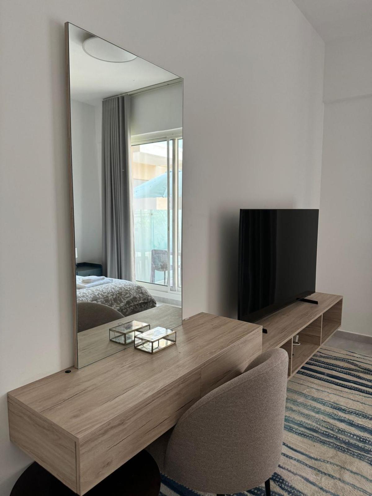 Appartement Fully Equipped Prime Location With Pool & Gym