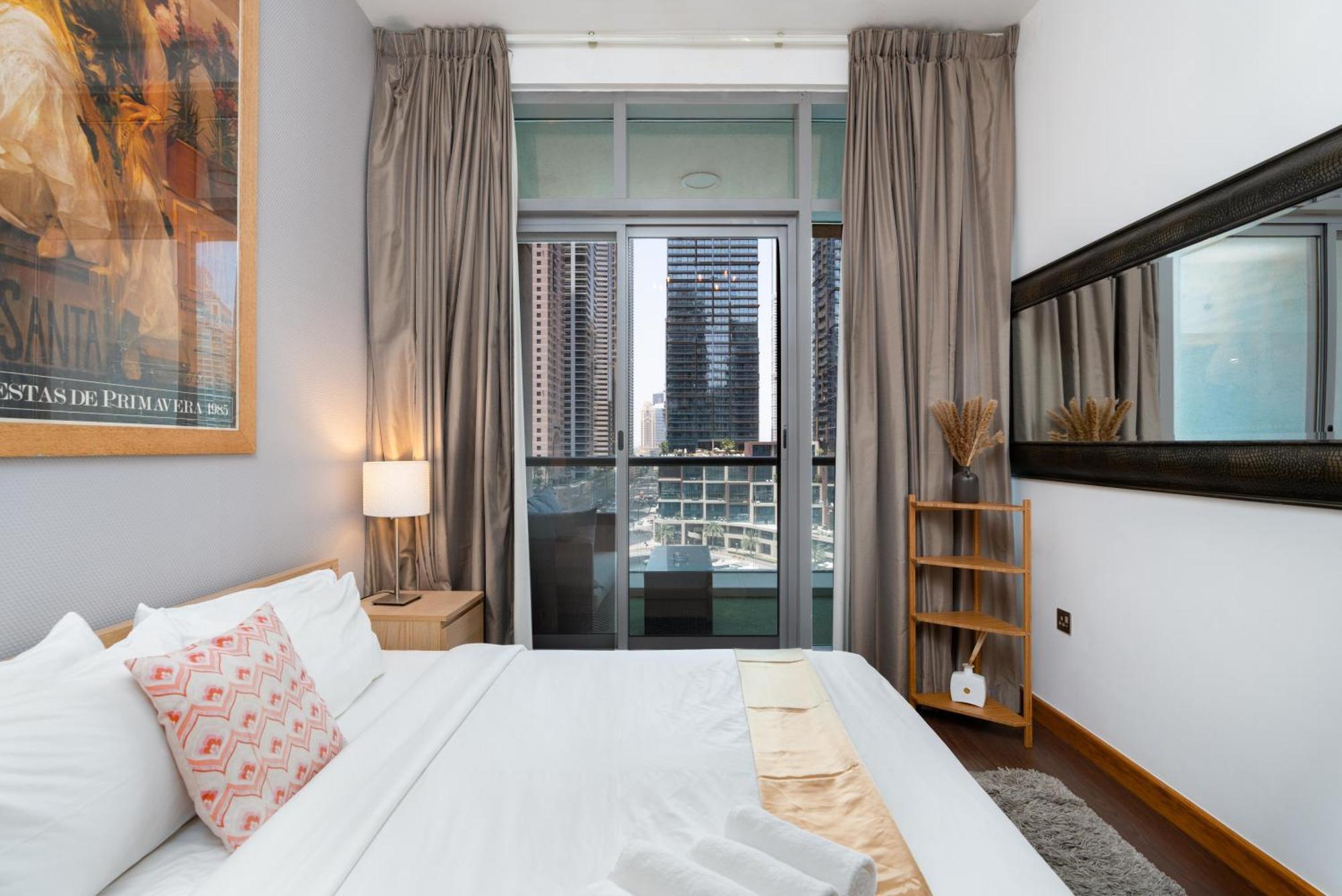 Vacay Lettings - Marina View - Iris Blue Marina Apartment Dubai