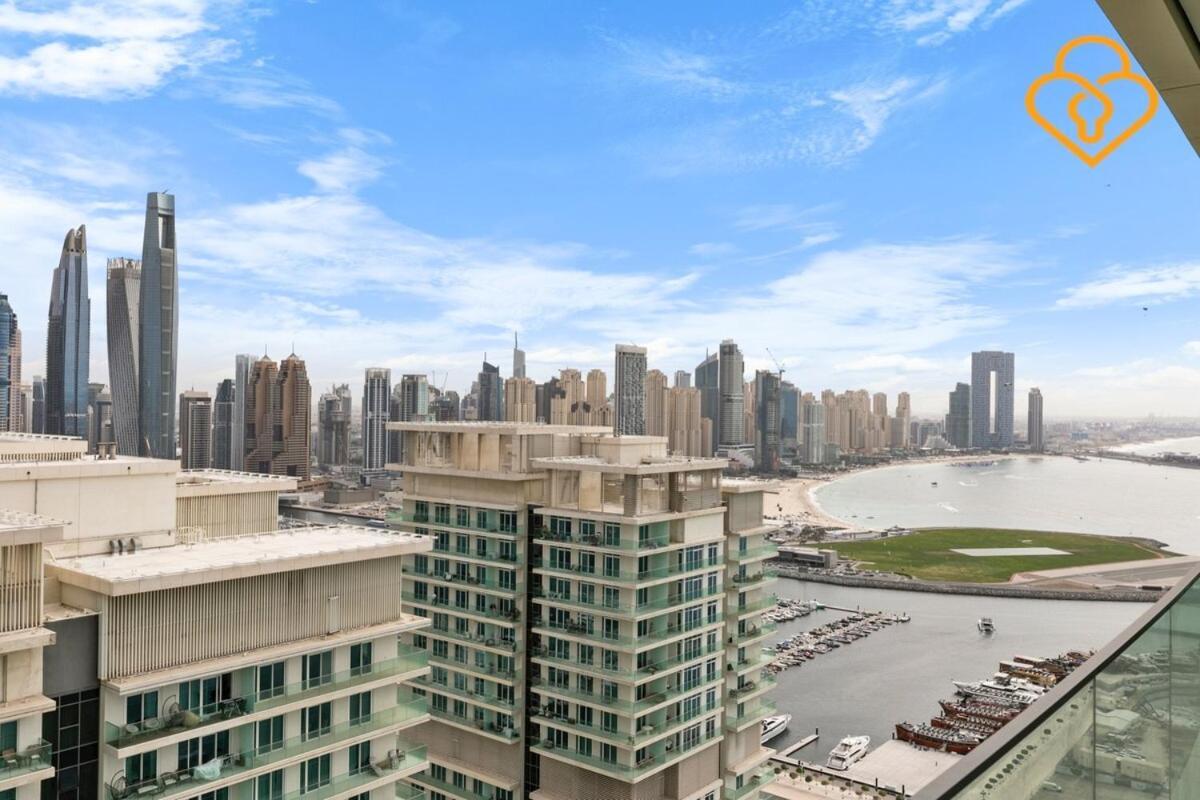 Keysplease 2 Bedroom Vista, Emaar Beachfront Appartement