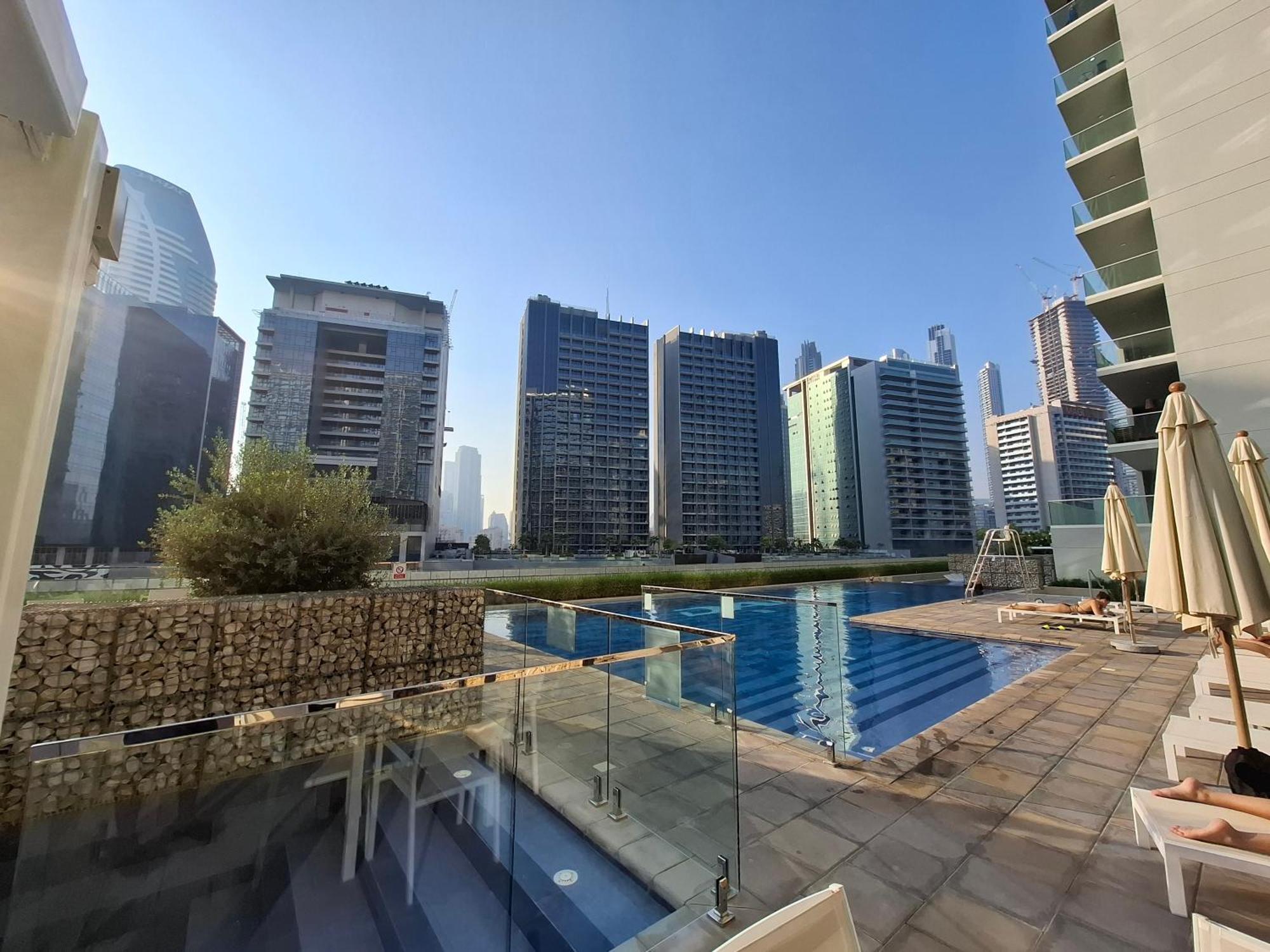 Stunning Burj View - Cozy 2br - 5 Min Mall Appartement Dubaï
