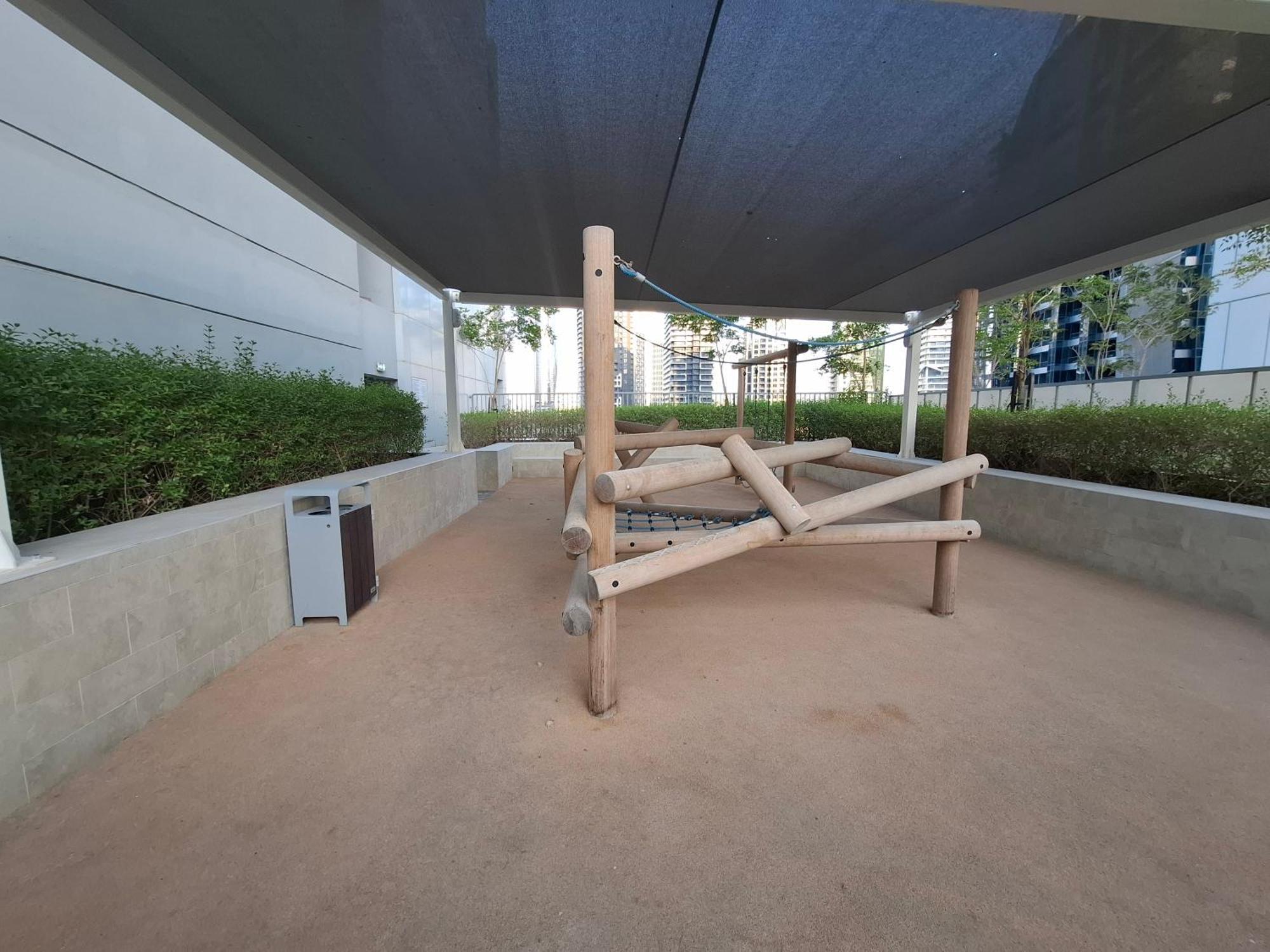 Stunning Burj View - Cozy 2br - 5 Min Mall Appartement