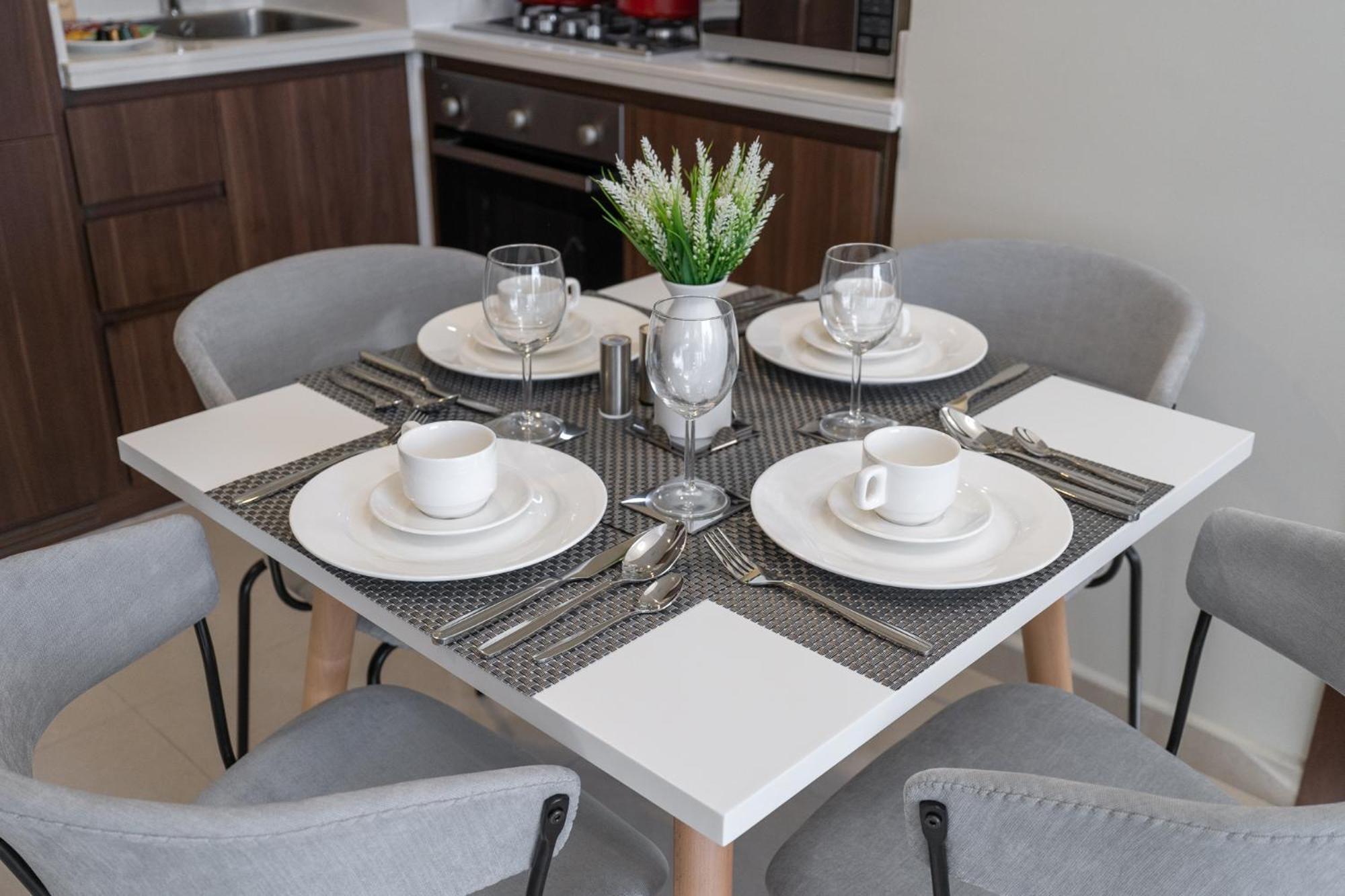 Stunning Burj View - Cozy 2br - 5 Min Mall Appartement Dubaï