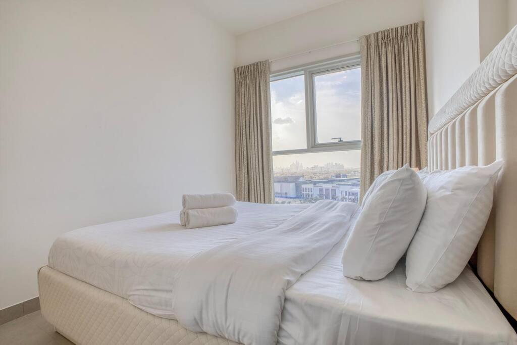 Cosy 2 Bed Opposite Hills Mall Appartement Dubaï