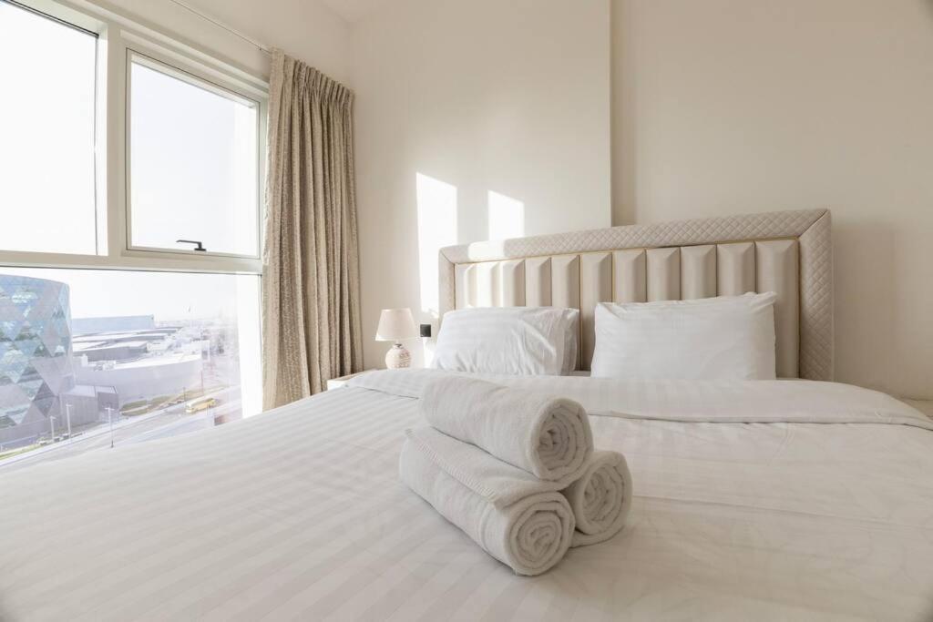 Appartement Cosy 2 Bed Opposite Hills Mall *