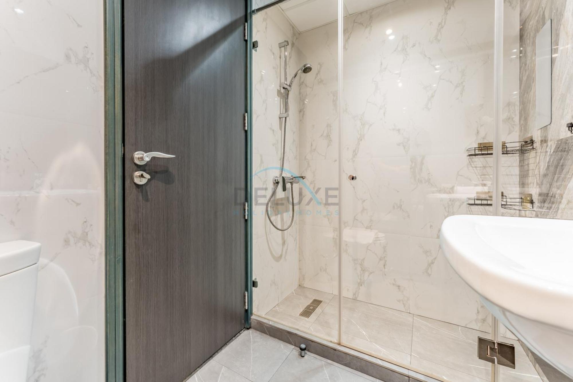 View Minutes To Burj Khalifa, Elite Business Bay By Deluxe Homes Dubaï