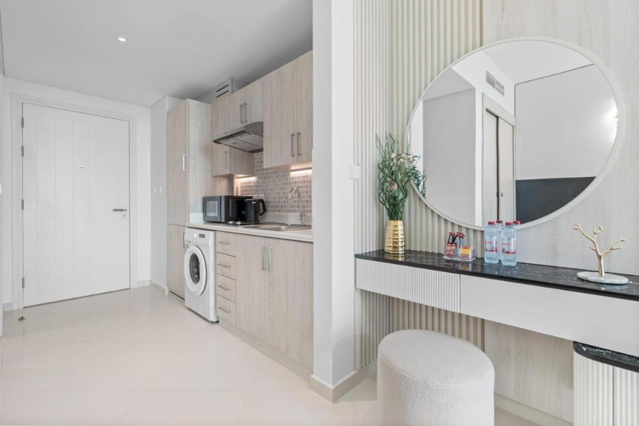 Brand New Luxury Studio In The Heart Of The Palm