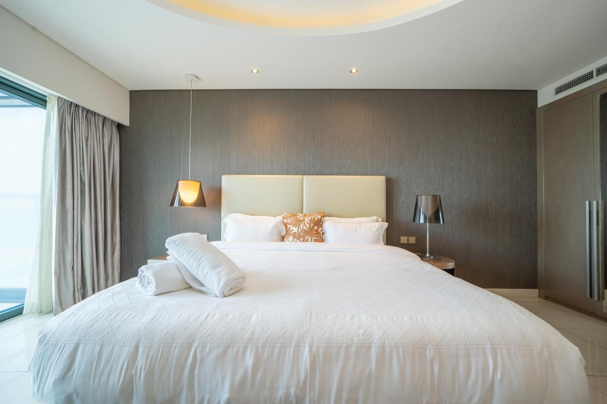 Damac 2br With Pool & Gym At Business Bay Dubaï