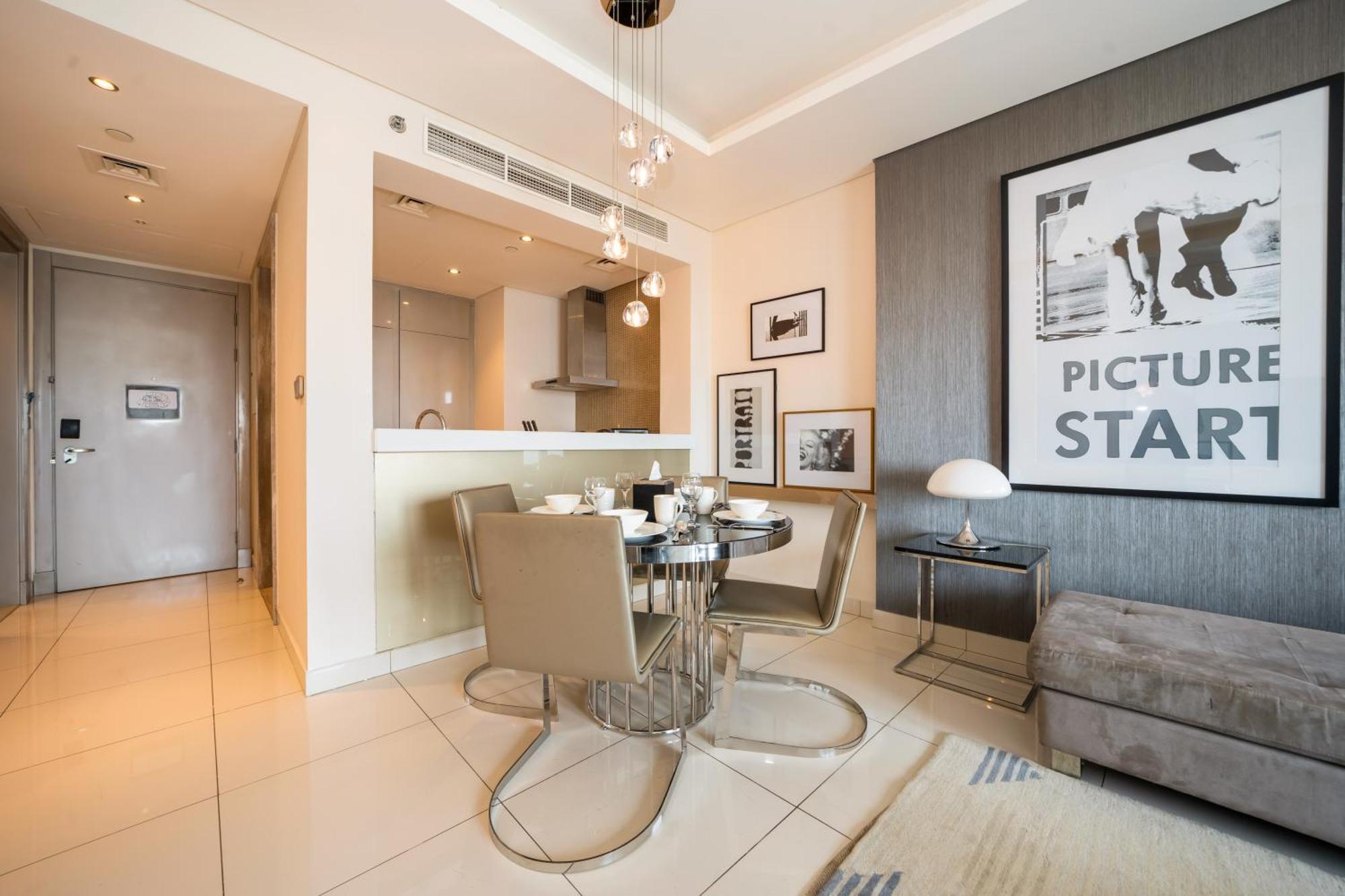 Damac 2br With Pool & Gym At Business Bay * Dubaï