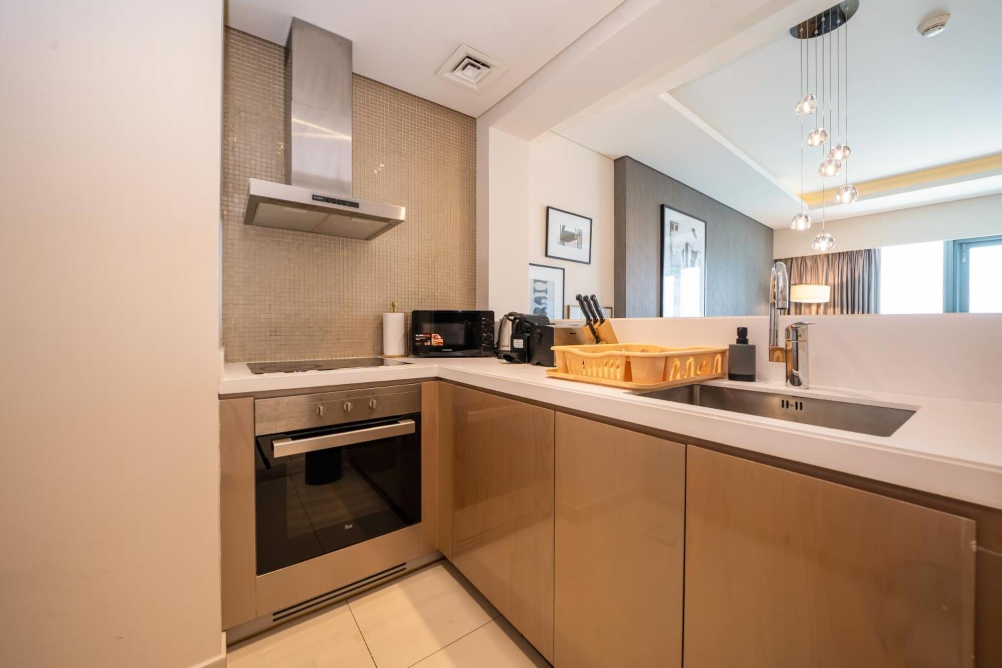 Appartement Damac 2br With Pool & Gym At Business Bay *