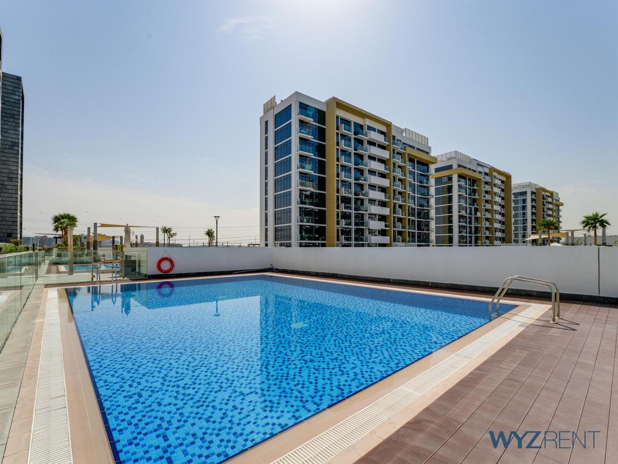 Appartement Amazing In Azizi Riviera 9,city & Pool View Dubaï