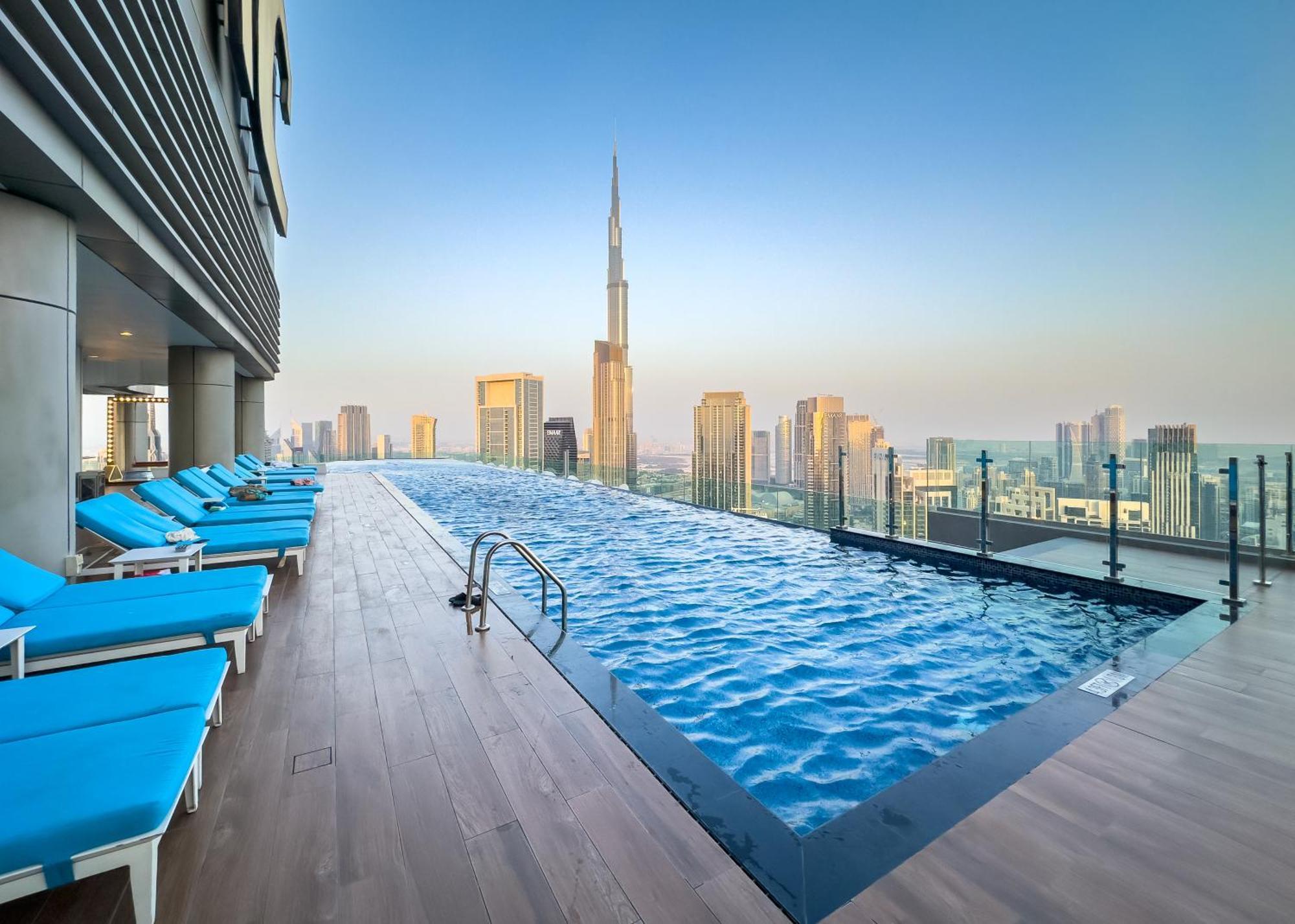Elite Rooftop Pool And Burj Khalifa Panorama Balcony 2br In Paramount Midtown * Dubaï