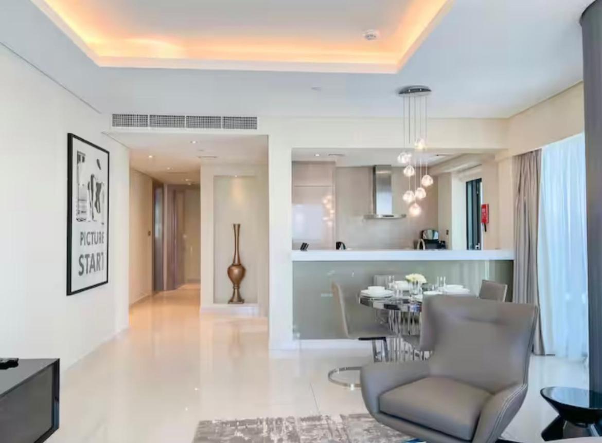 Lägenhet Luxury 2 Bedroom In Downtown