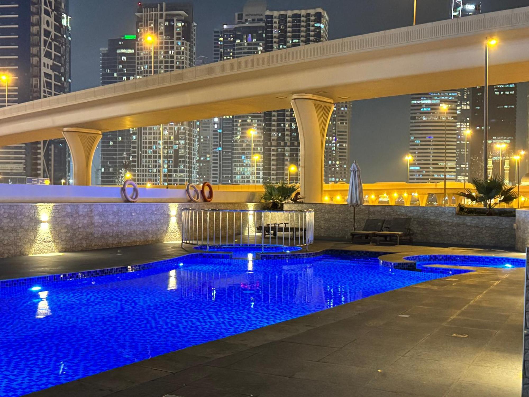 Marina Beachview