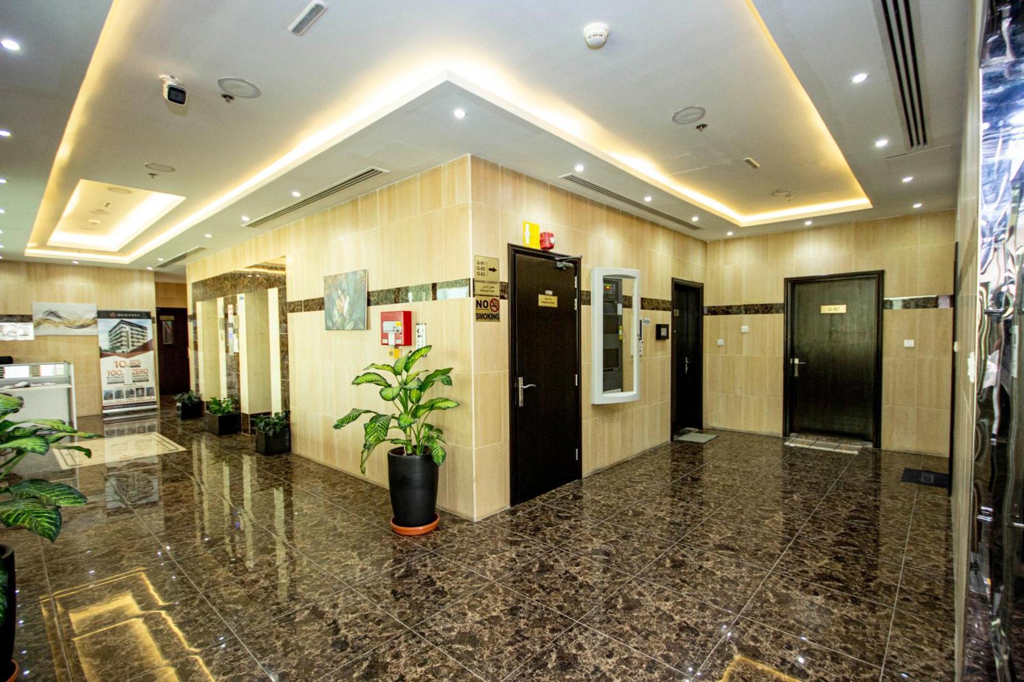 Newly Furnished Brand New 1bhk In Al Warsan Appartement *