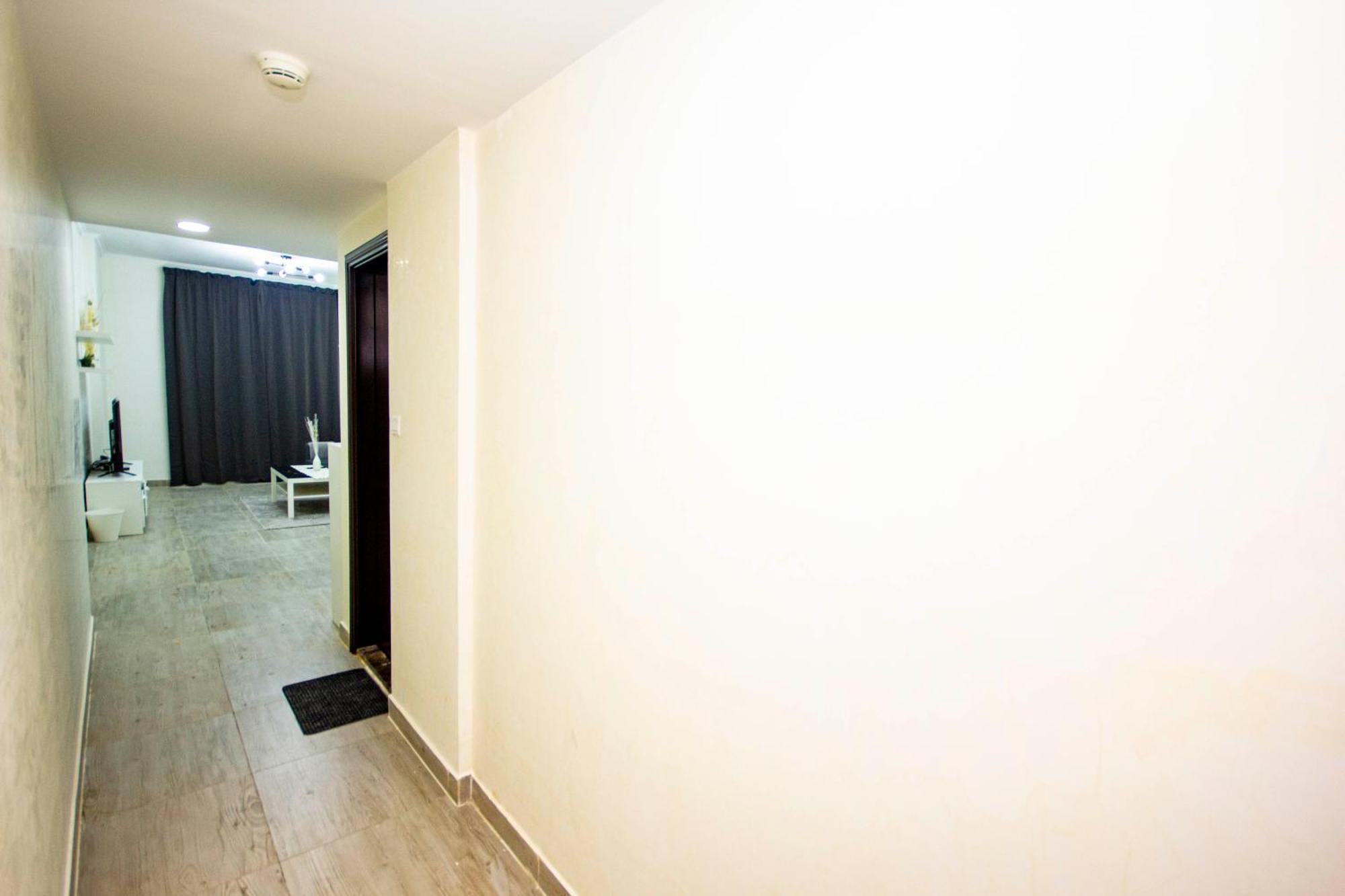 Appartement Newly Furnished Brand New 1bhk In Al Warsan *