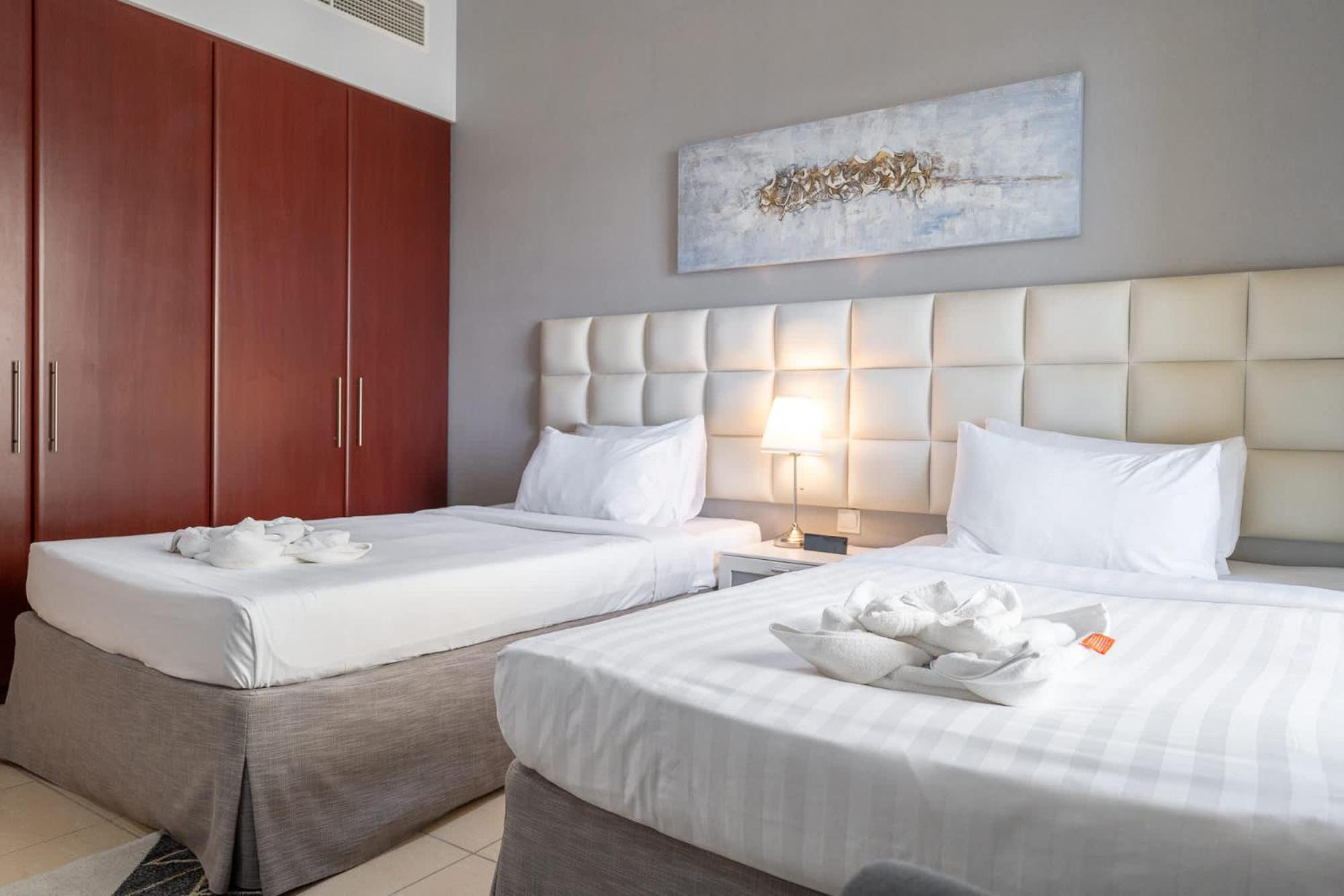 2br In Jbr - Breathtaking Views Of Marina &