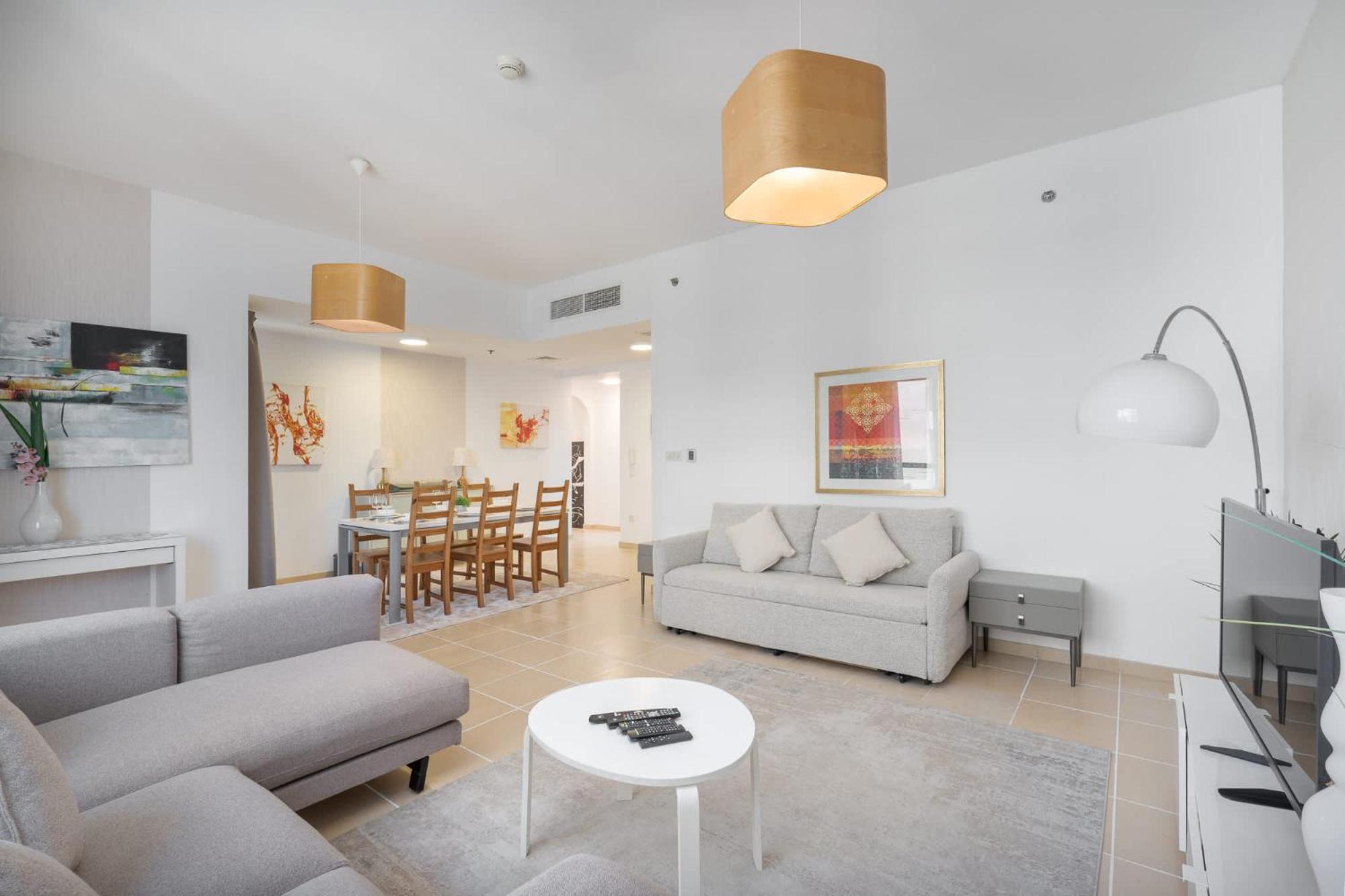 2br In Jbr - Breathtaking Views Of Marina & Apartment *