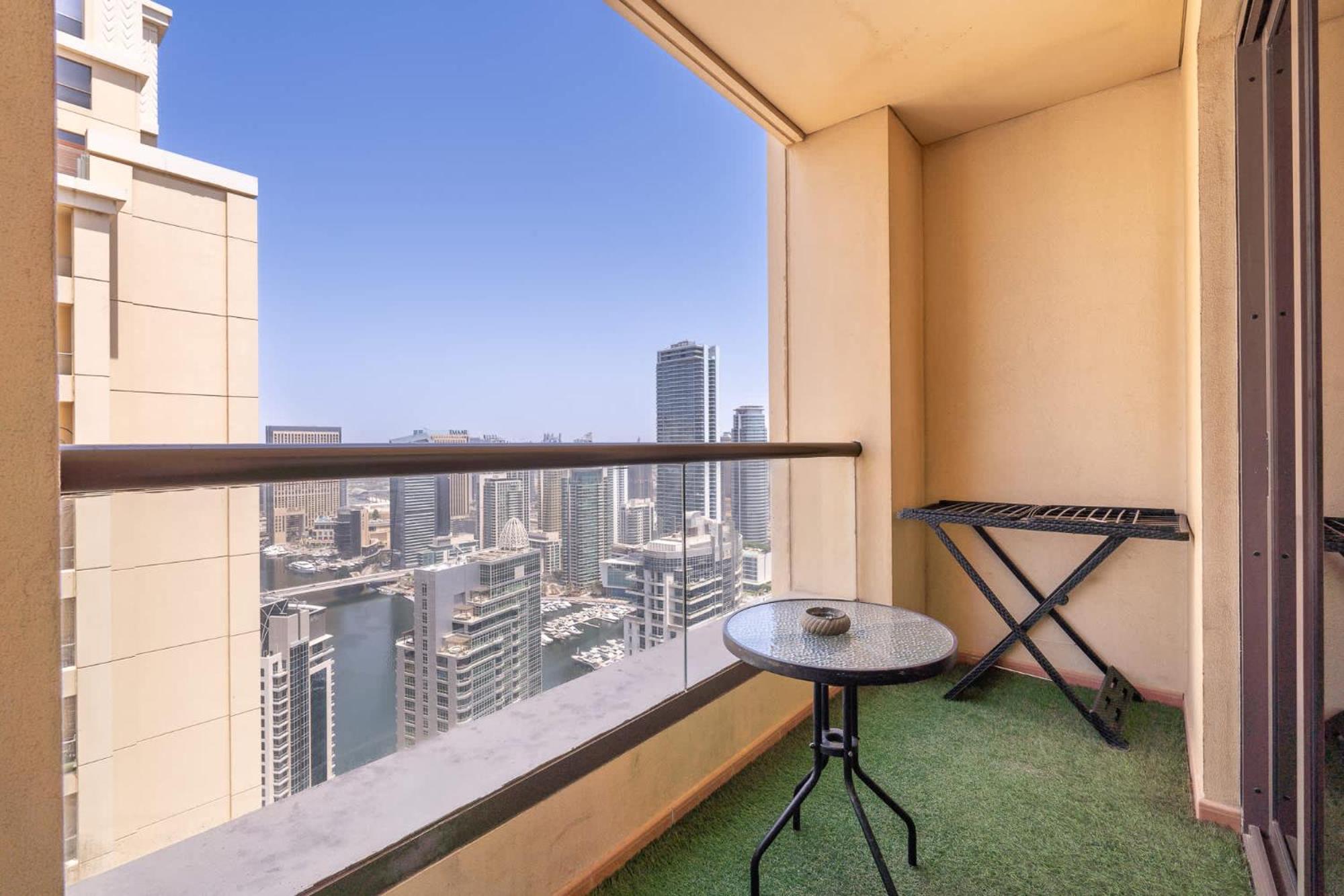 2br In Jbr - Breathtaking Views Of Marina &