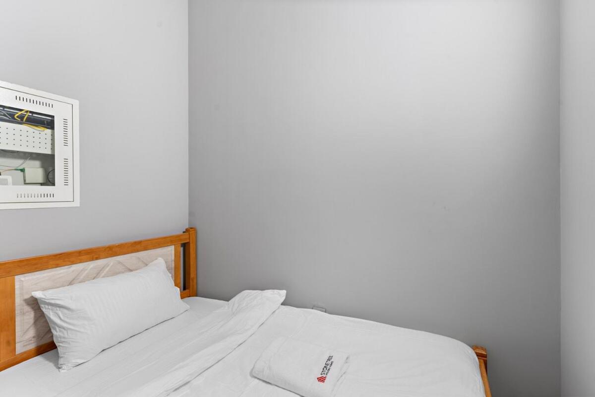 Appartement Spacious & Modern 3br With Maids Townhouse At Souk Warsan F