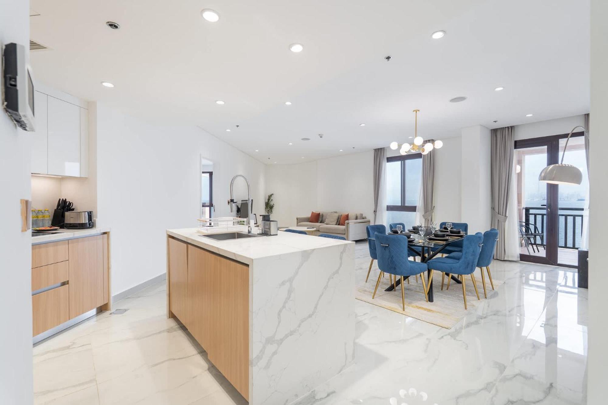 2 Bedroom With Beautiful Full Palm Waters Views * Dubaï