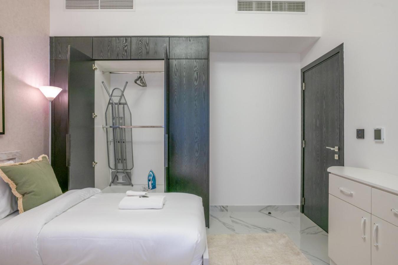 New Family-friendly 2br With Gym And Pool And Sauna Appartement *