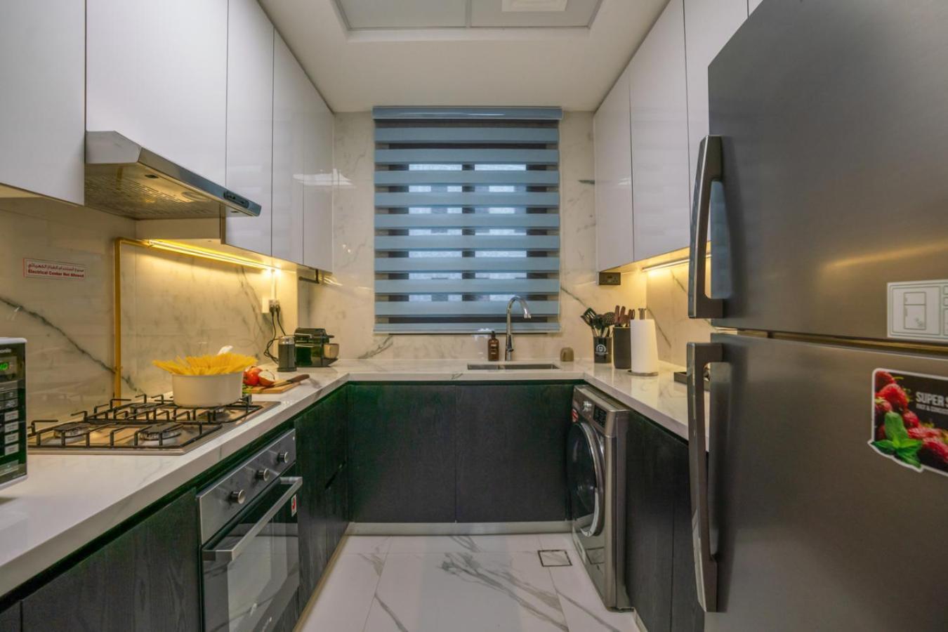 Appartement New Family-friendly 2br With Gym And Pool And Sauna Dubaï