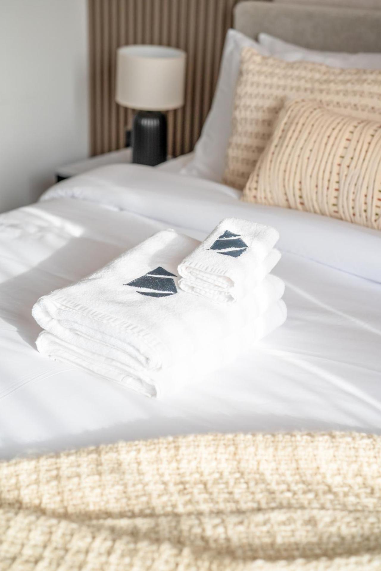New Family-friendly 2br With Gym And Pool And Sauna *