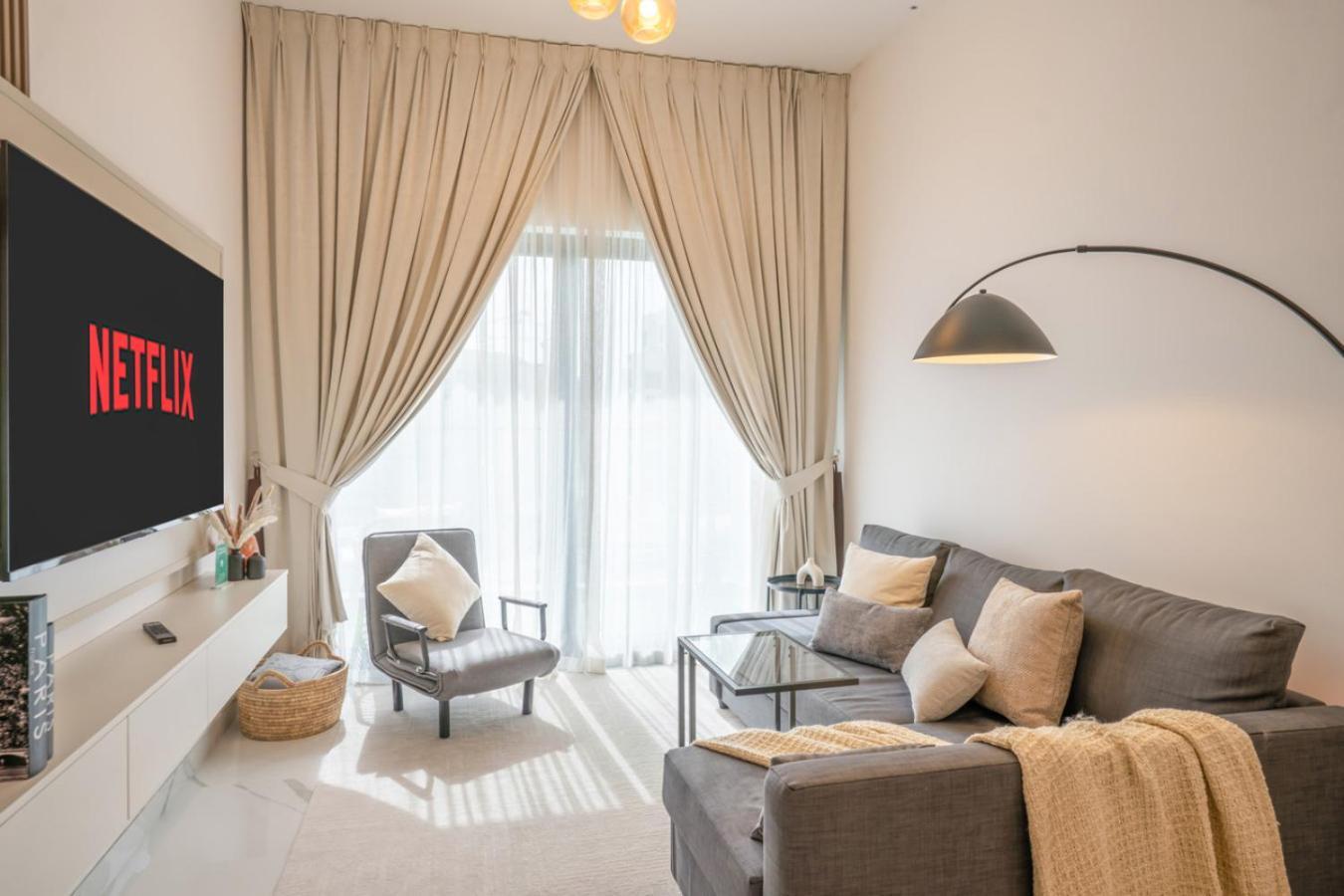 Appartement New Family-friendly 2br With Gym And Pool And Sauna Dubaï