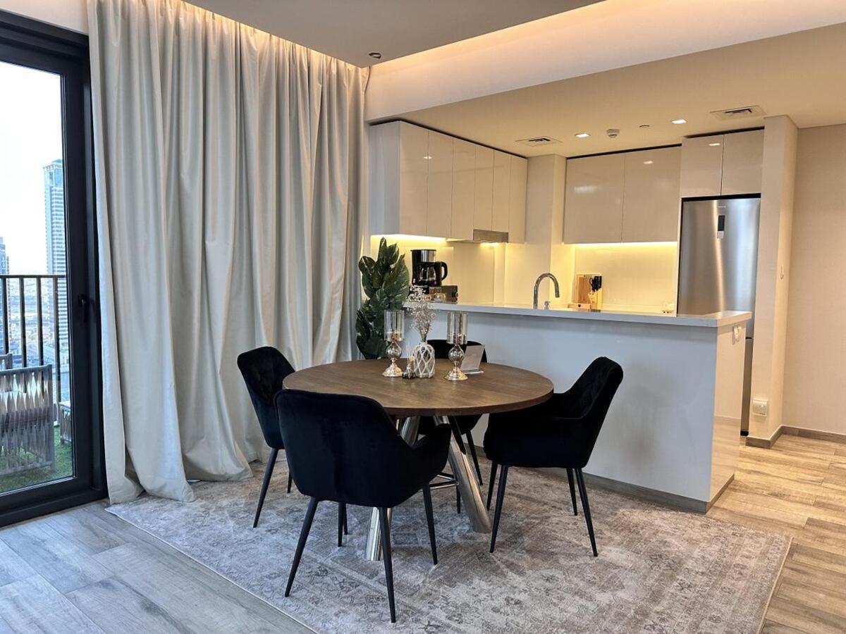 Appartement Vserve Modern Oasis Canal & Burj Views *