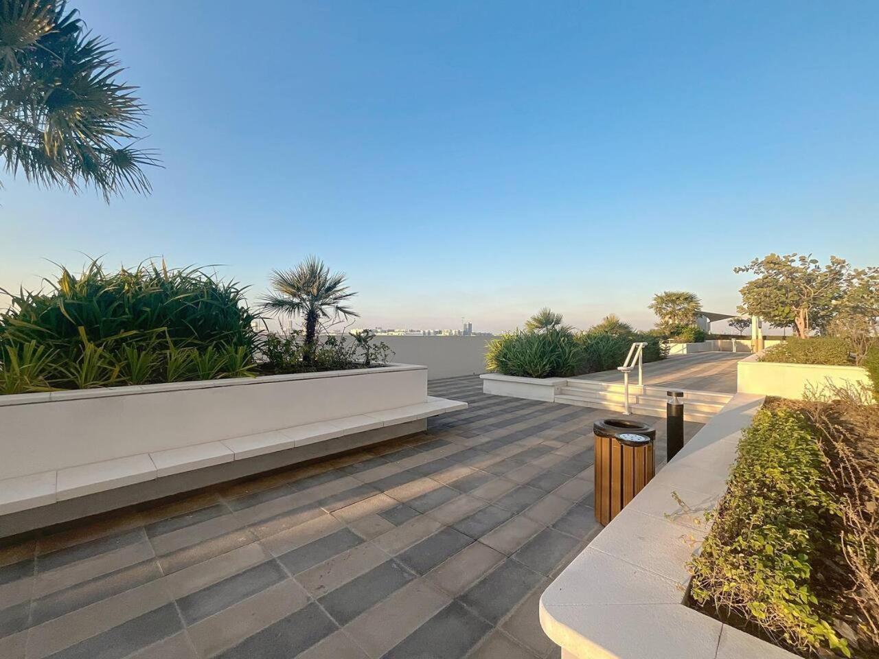 Carson C - Spacious With Golf Course Views