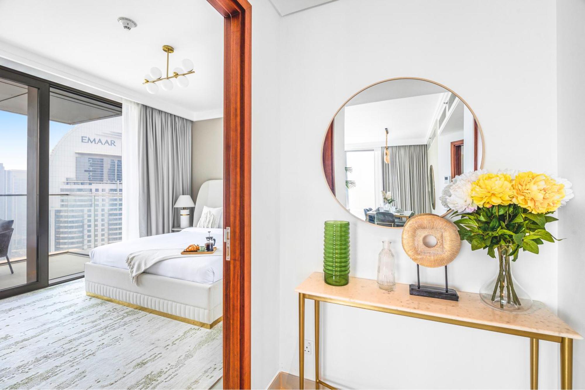 Eden's Homes & - Boulevard Point Apartamento *